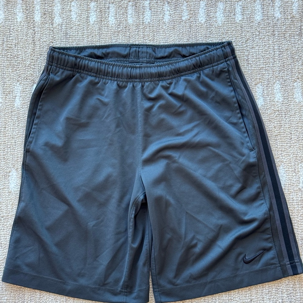 Nike Men's Charcoal Athletic Shorts